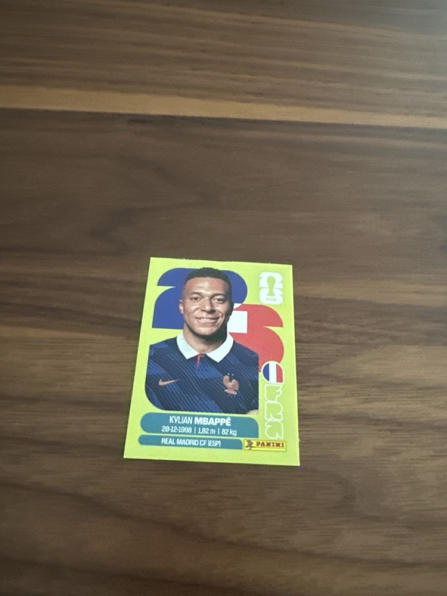 Panini Cartes à collectionner: Kylian Mbappe Panini Sticker – Neuf (Voir description) à Winterthur par raf_bn56