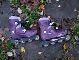 Inlineskates Rollschuhe mit dem Schutz Gr. 37