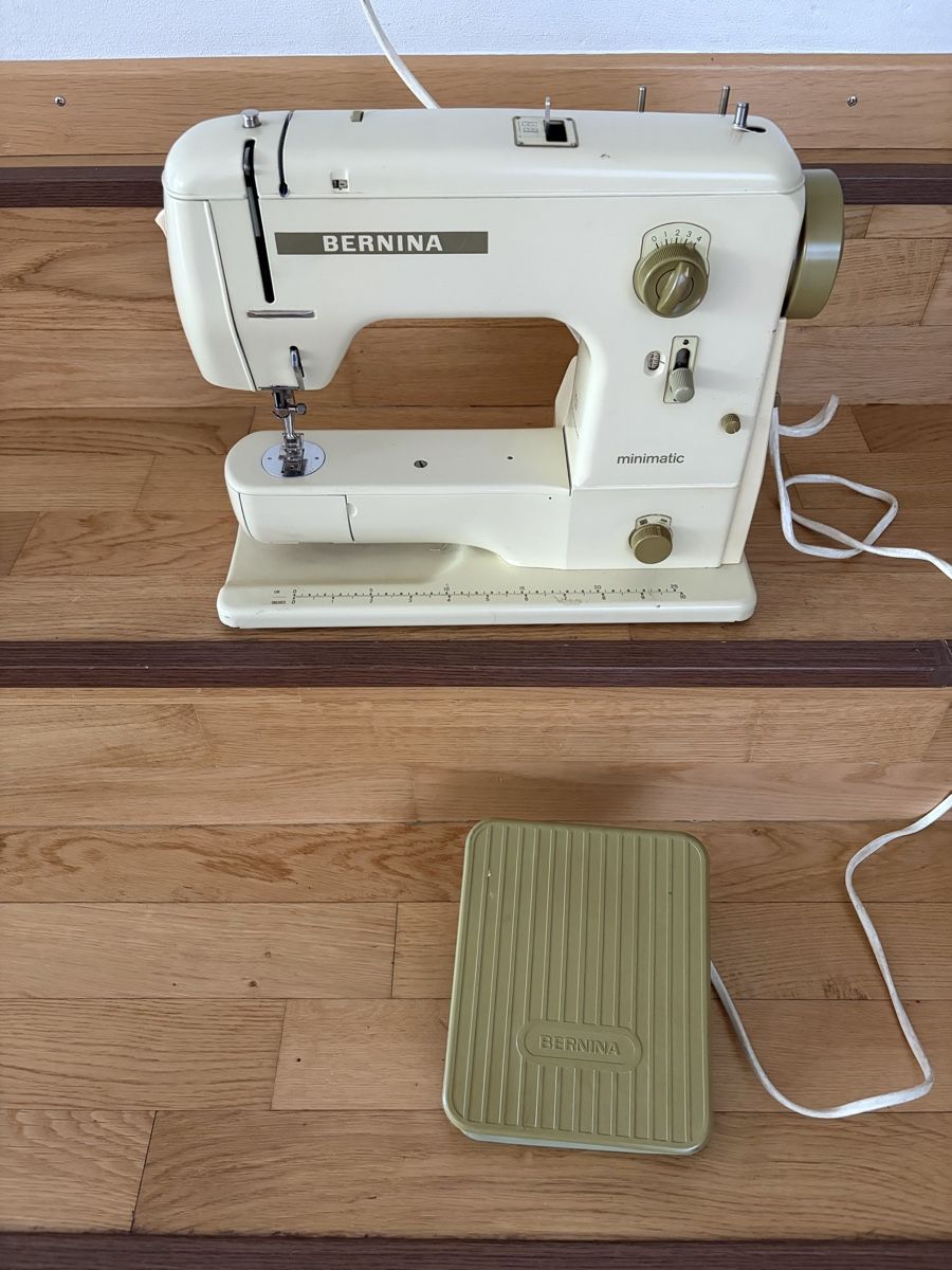 Bernina Macchine da cucire: Bernina 707 – Usato da Schlieren venduto da MQ1965