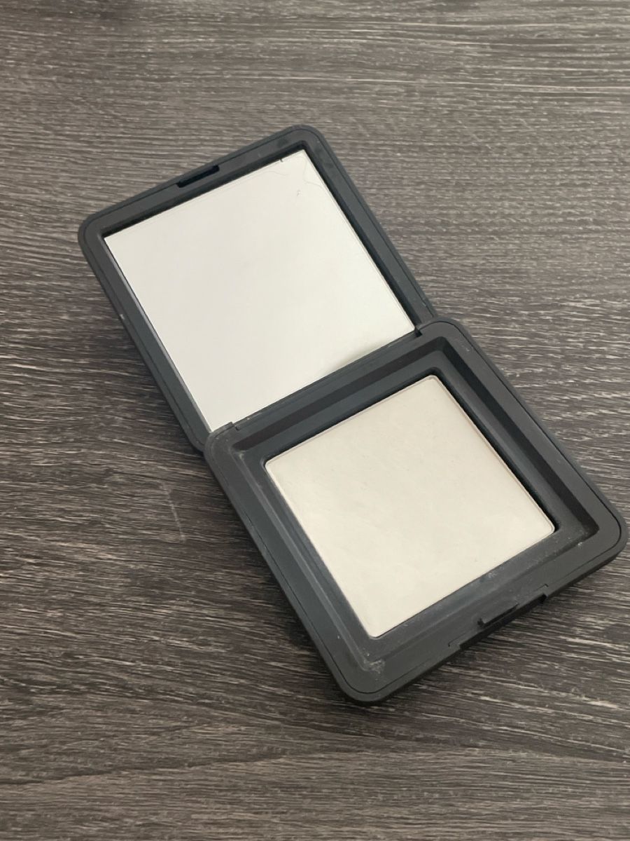 Make Up For Ever Make-up: Make Up For Ever - HD Skin pressed powder, translucent – Gebraucht aus Glattpark (Opfikon) von Rusalkaa 3