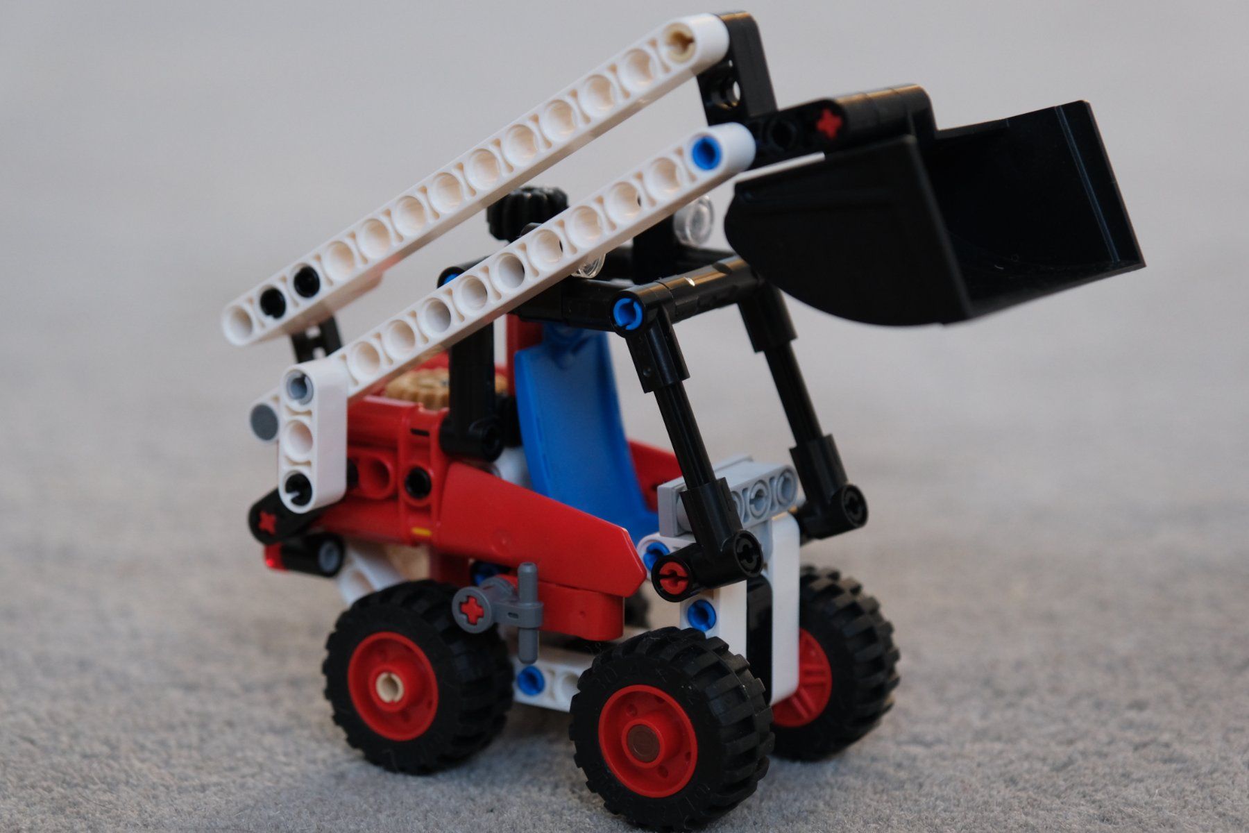 Lego Kit di costruzioni: Lego Technic set 42116 Kompaktlader / Chargeuse compacte – Usato da Nyon venduto da JJZA 6