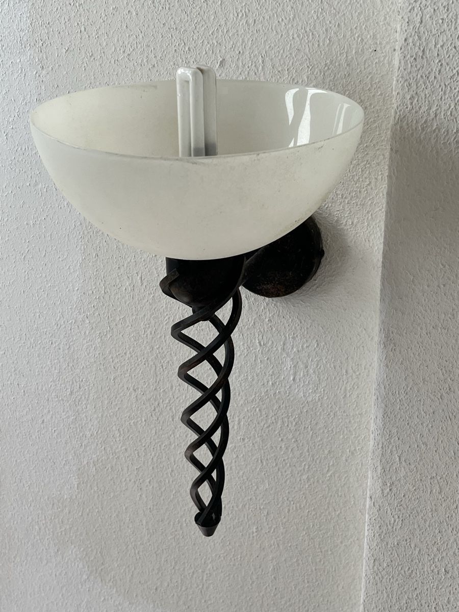 Lampade: Applique murale design en spirale noir et blanc – Usato da Chambésy venduto da ggr_yg5d 4