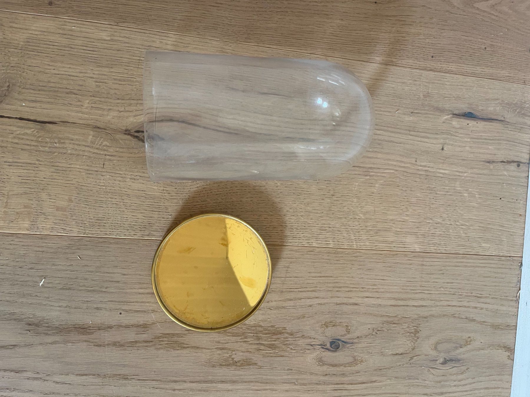 Ikea Toutes les décorations: Glasglocke mit Teller IKEA – D'occasion à Effretikon par aileeke 1