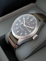 Khaki Field Power Reserve 40 mm