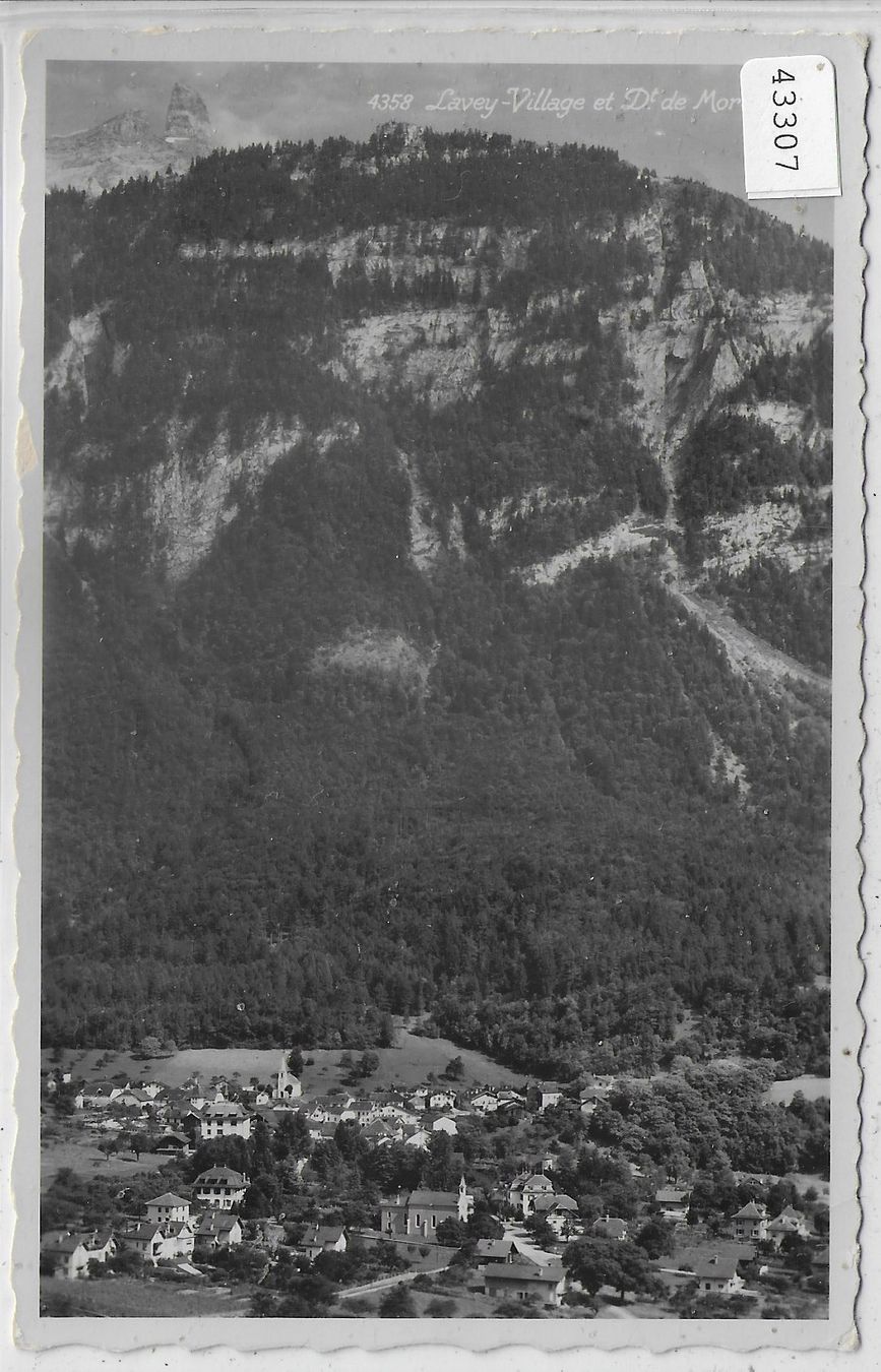Cartoline postali: Lavey-Village et Dt. de Morcles – Usato da Ettingen venduto da Kartenplanet