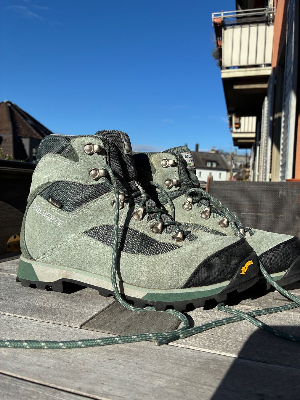 Dolomite Scarpe da donna: Fast neue Wandershuhe Dolomite – Usato da Zürich venduto da nat_78rj