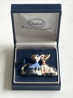 Goebel Porzellan Anstecker Katze mit OVP Rosina (S18)