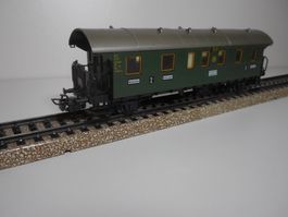 Märklin Personenwagen der DR H0