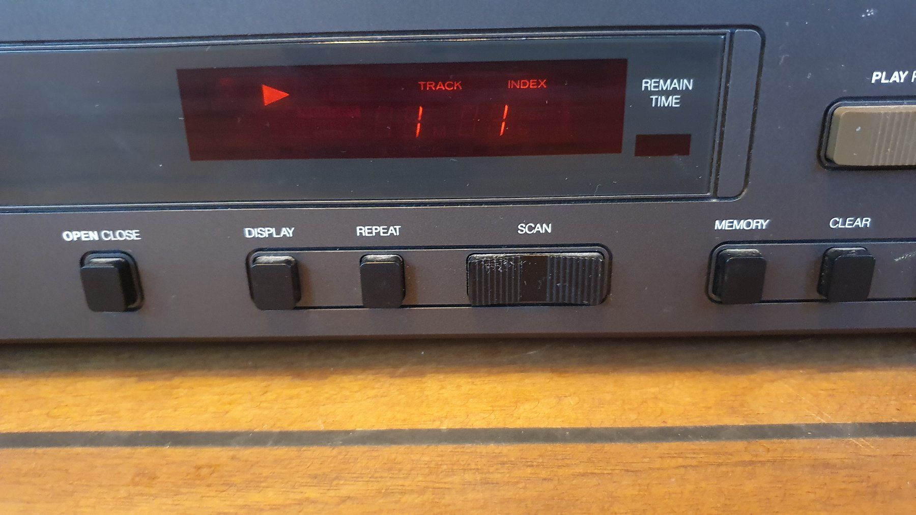 Nad Lettore multimediale & Streamer: NAD 5320 CD-Player HiFi Klassiker – Usato da Biberist venduto da stang4eva 3