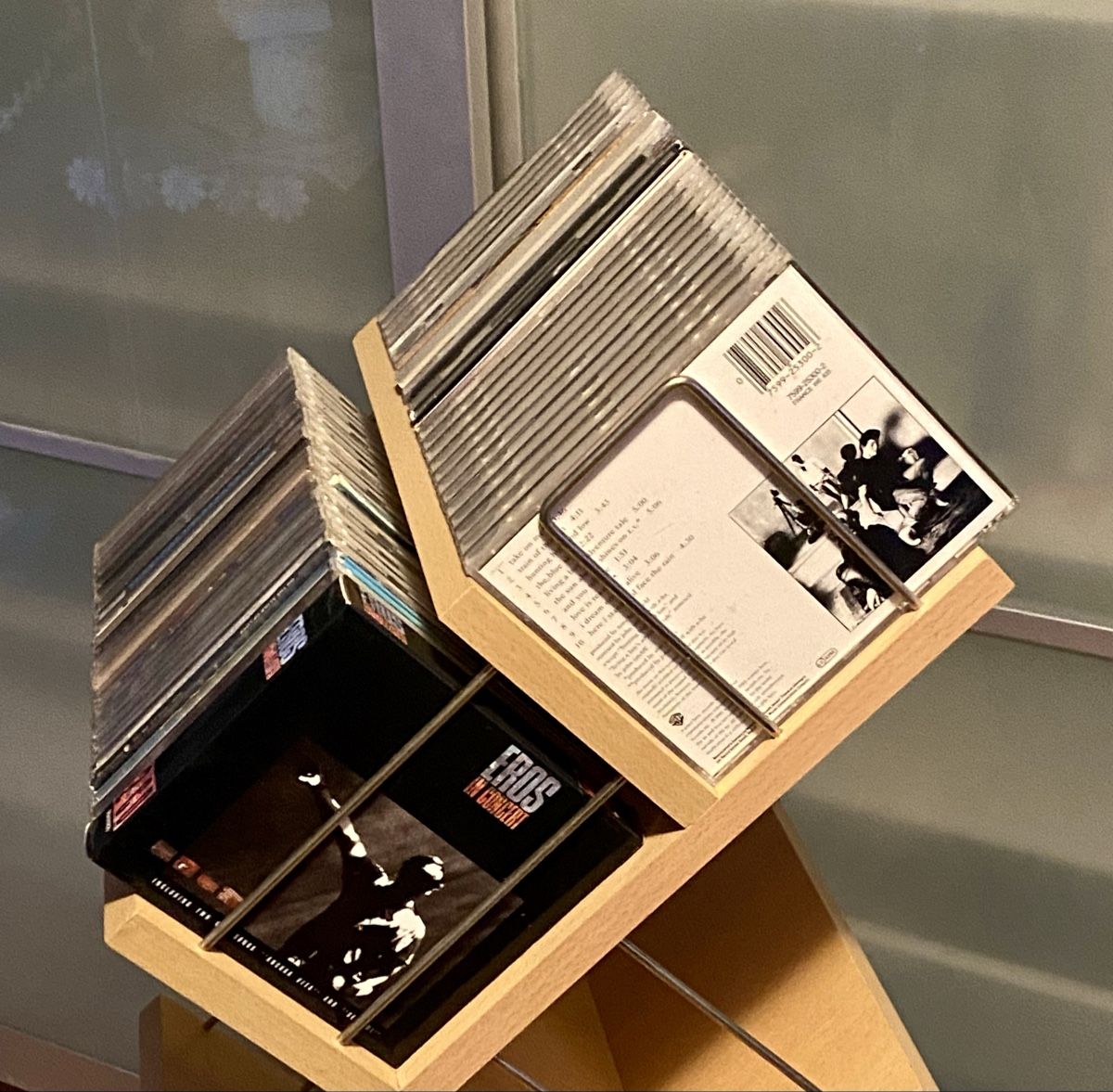 Racks & Ständer: CD Ständer – Gebraucht aus Münchenbuchsee von tttobster 3