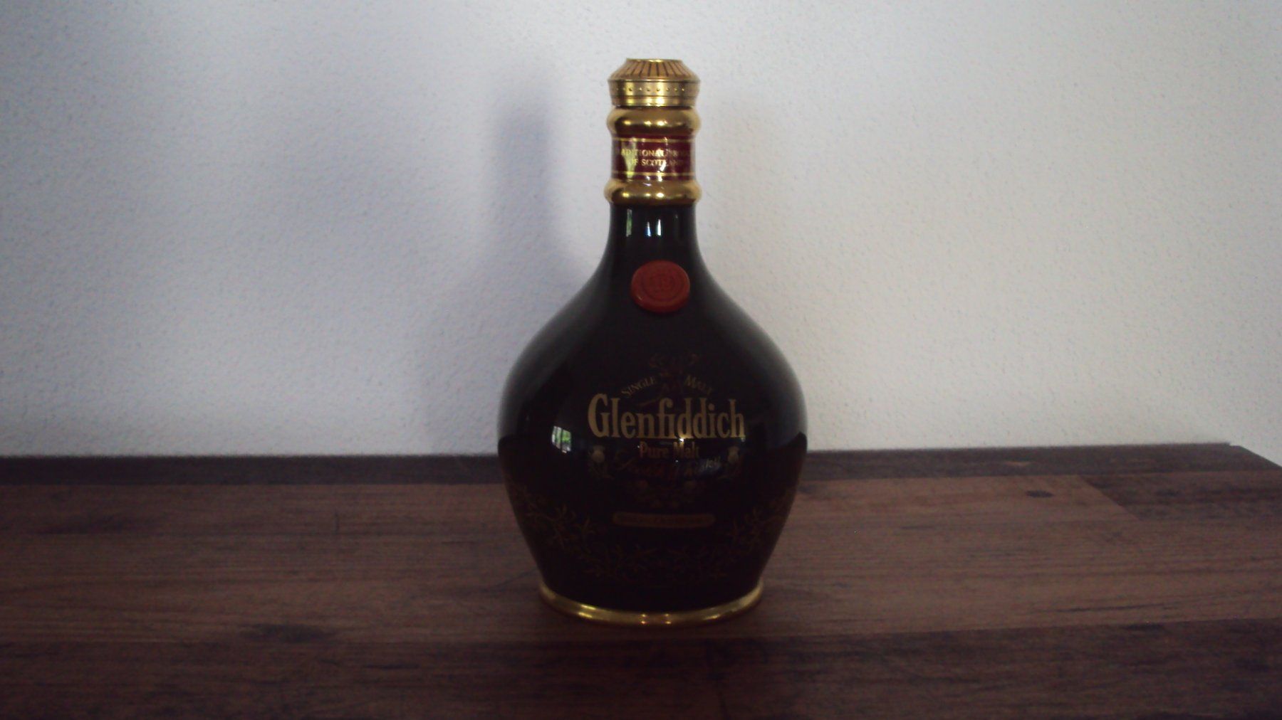 Glenfiddich Bevande alcoliche: Glenfiddich Pure Malt Special Old Reserve – Nuovo e nell'imballaggio originale da Beringen venduto da mar_j2nk