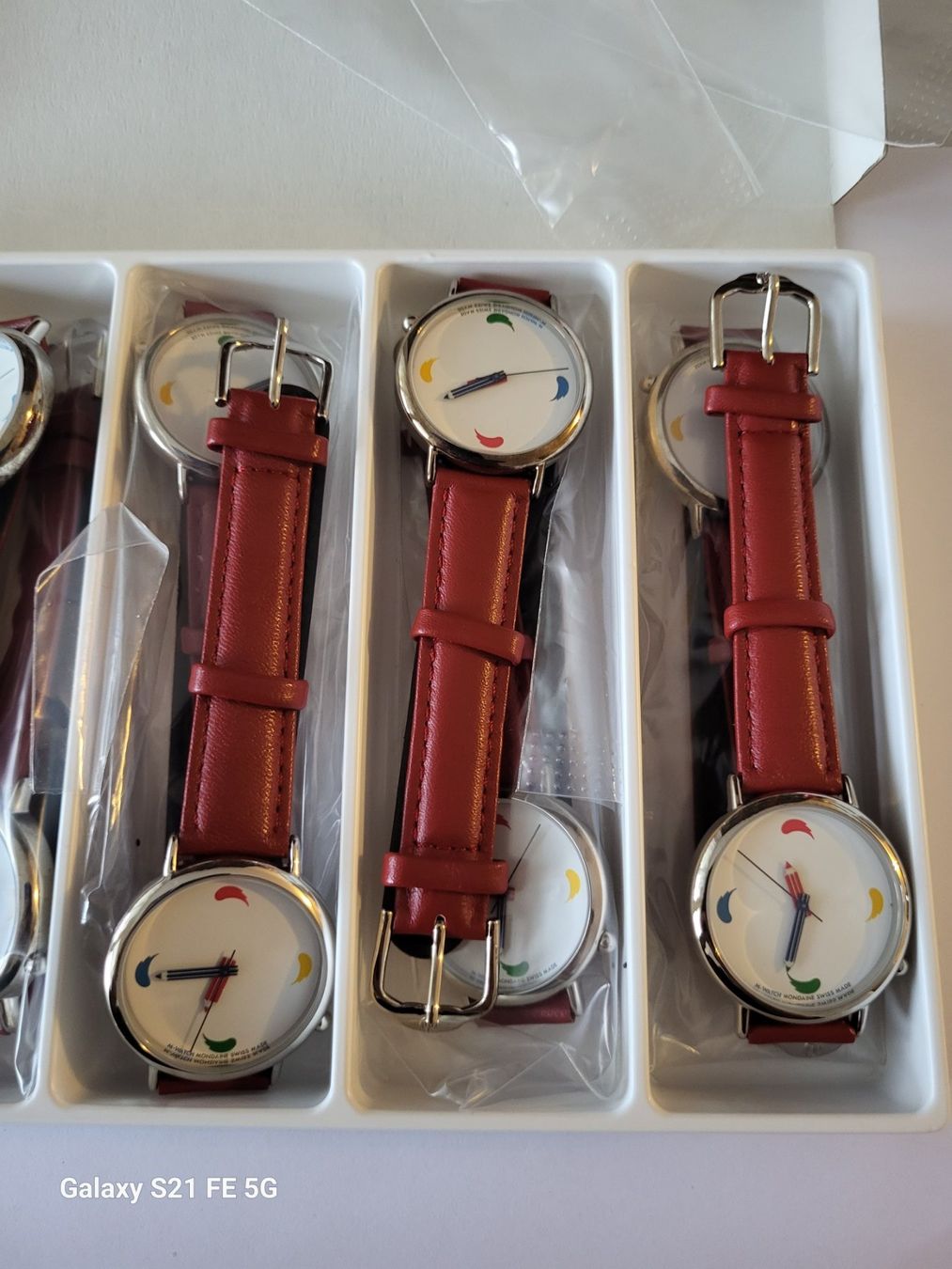 Mondaine Uhren: 10 X Neu Mondaine Uhren – Neu und originalverpackt aus Riehen von tamola67 1