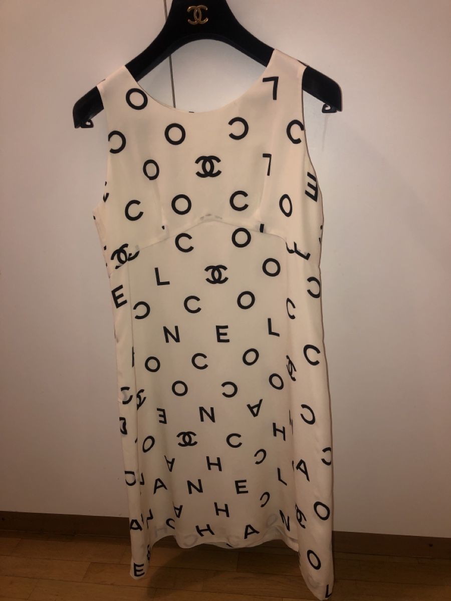 Chanel Kleider: Robe Chanel – Neu (gemäss Beschreibung) aus Versoix von wen_75xm 2