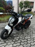 KTM 125 Duke  Top Zustand