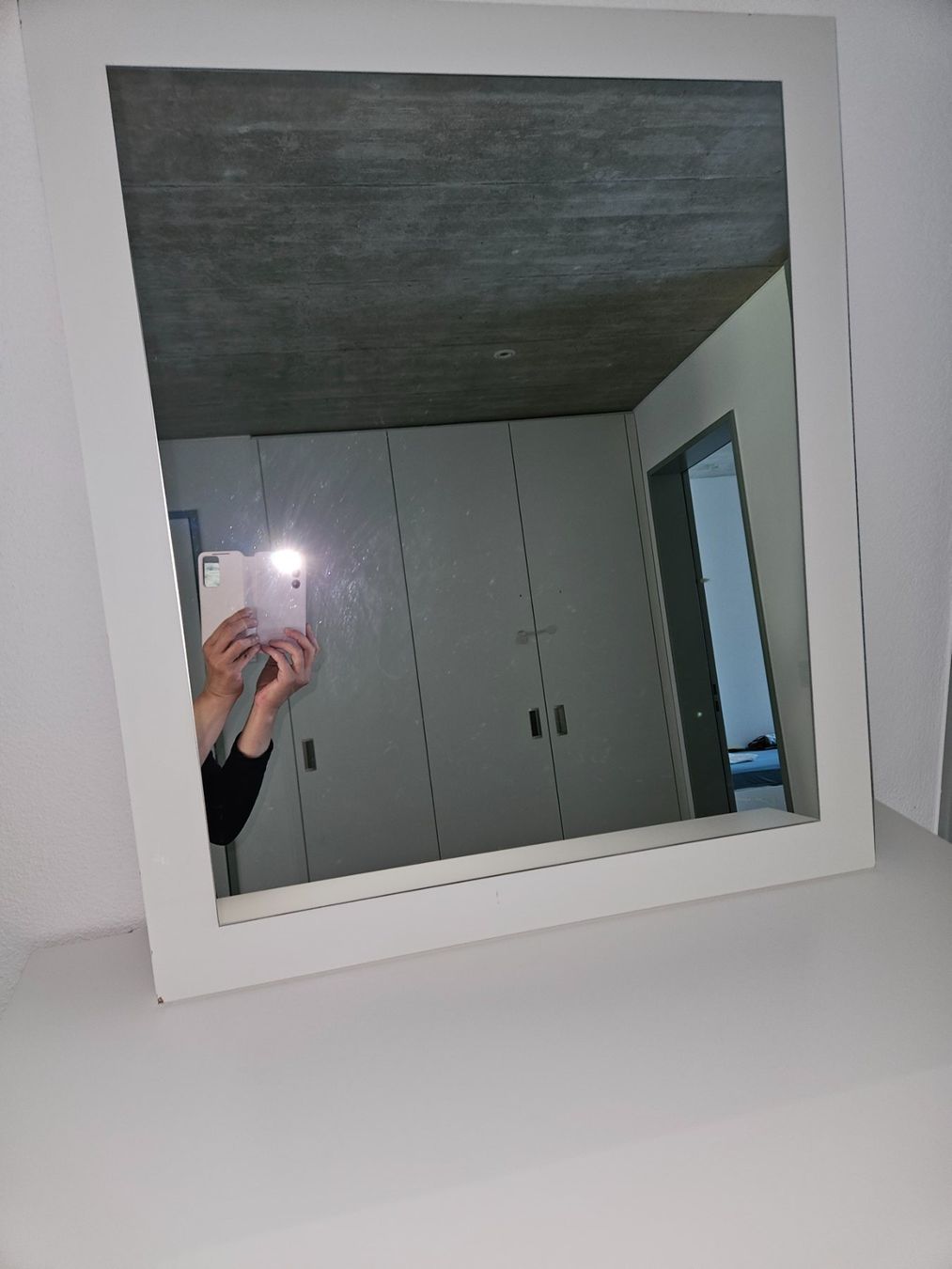 Spiegel: Wandspiegel, weiss, hochglanz – Gebraucht aus Sennhof (Winterthur) von HG2019 1