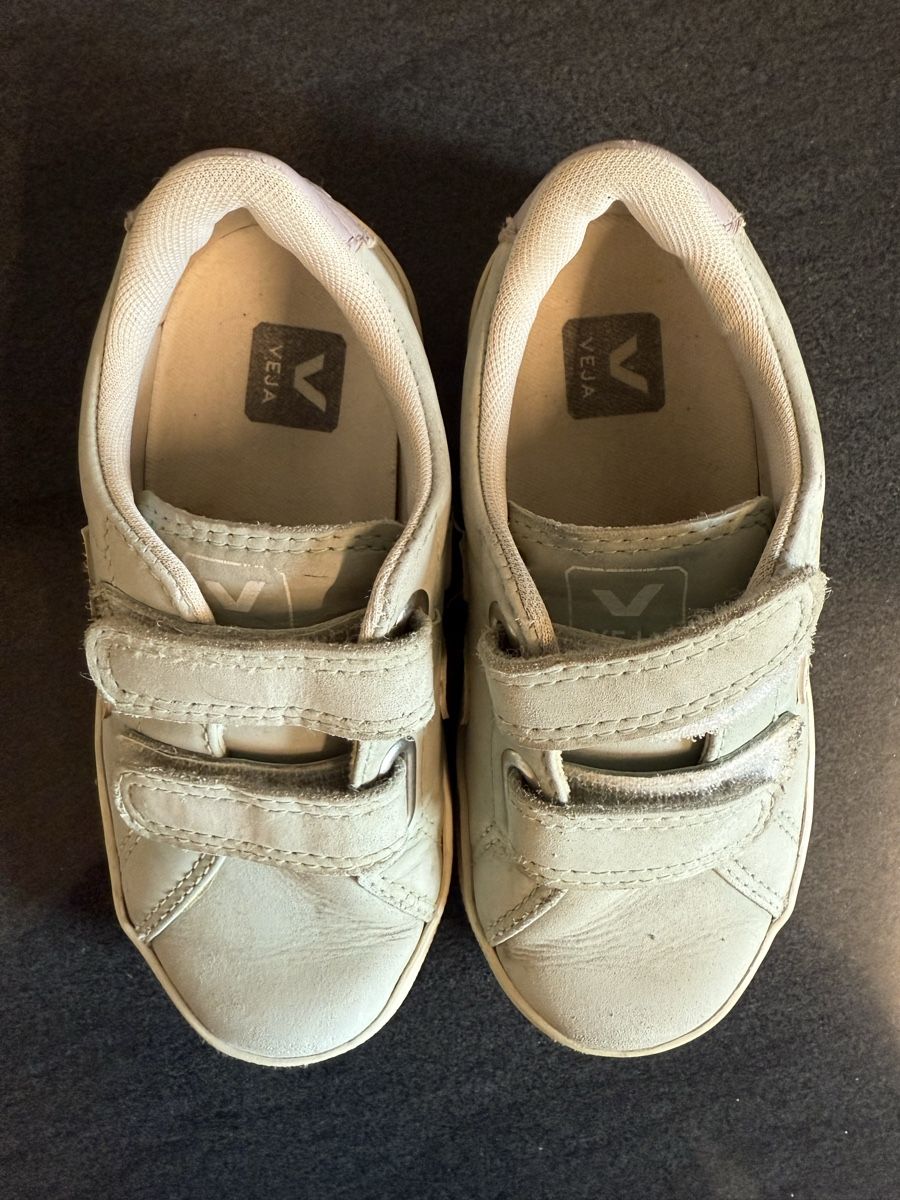 Chaussures garçon: Veja Schuhe – D'occasion à Maisprach par Steini015 3