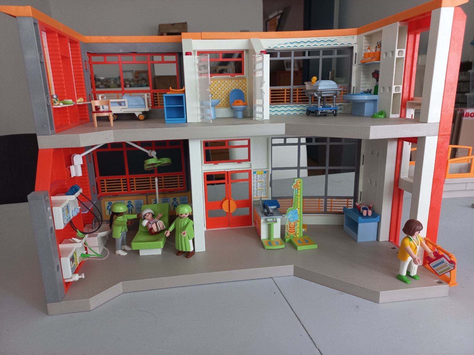 Playmobil Spielzeuge: Playmobil Kinderklinik – Gebraucht aus Ziegelbrücke von lumix03