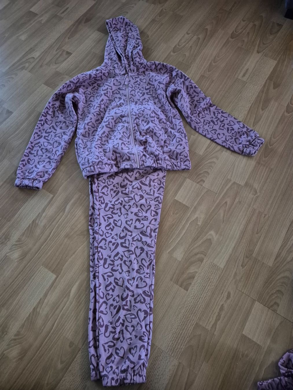 Lotti & Set di vestiti: Trainer Set Mädchen Gr.158/164 – Usato da Samstagern venduto da 79mace21