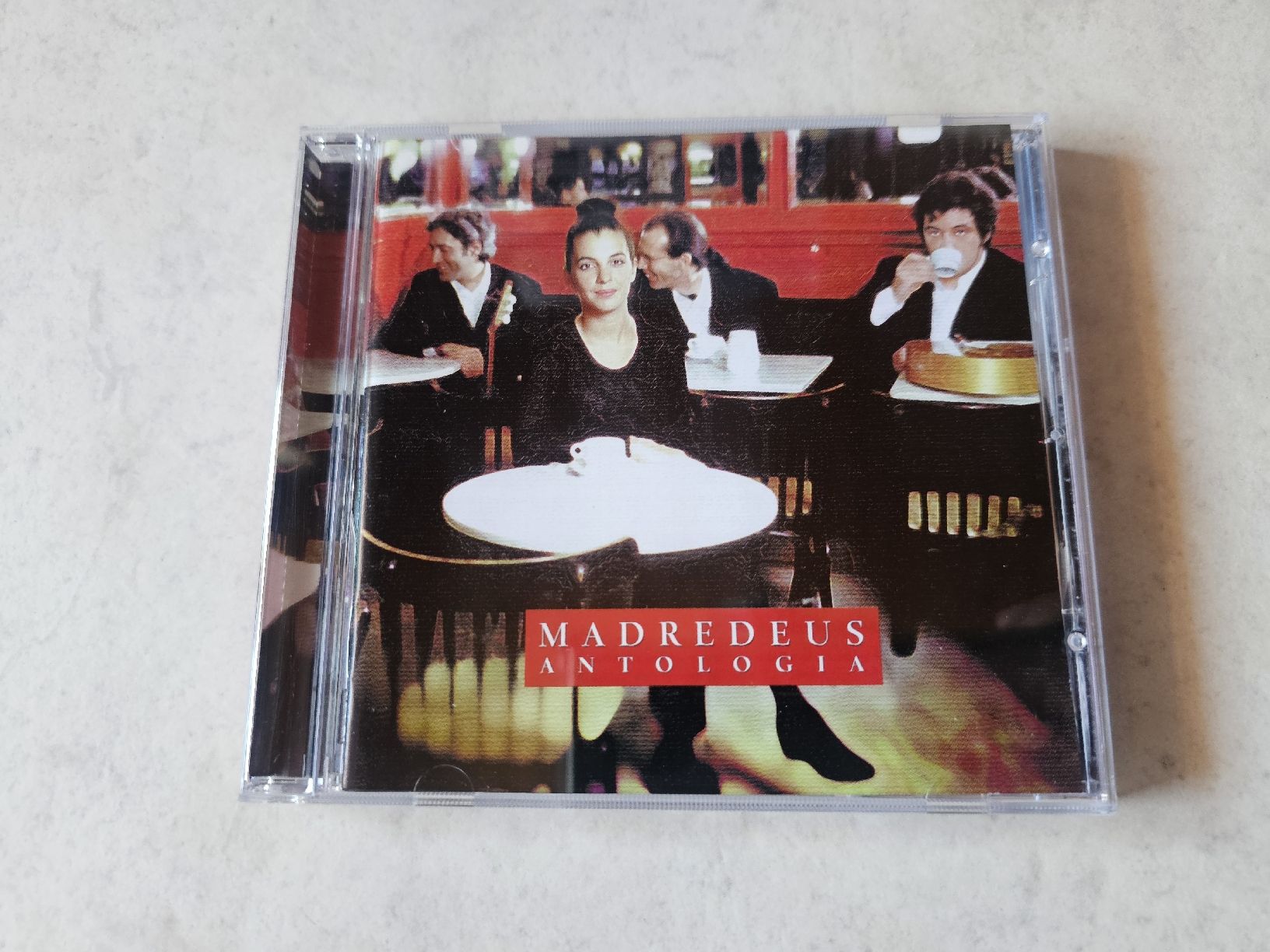 CDs: Madredeus  -  Antologia – D'occasion à Schneisingen par backstore24