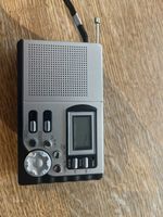 Tragbares Radio, FM/AM, ideal für unterwegs! Top!