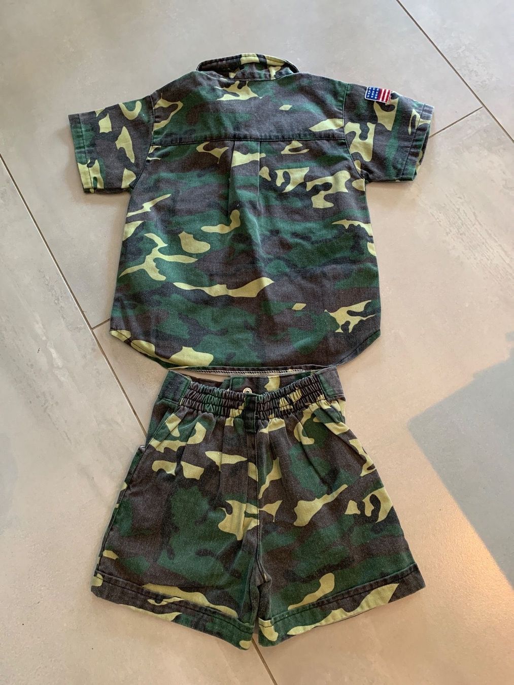 Robes et jupes: Kinderkleider Gr.4 – D'occasion à Zuzwil SG par Ibohaus 1