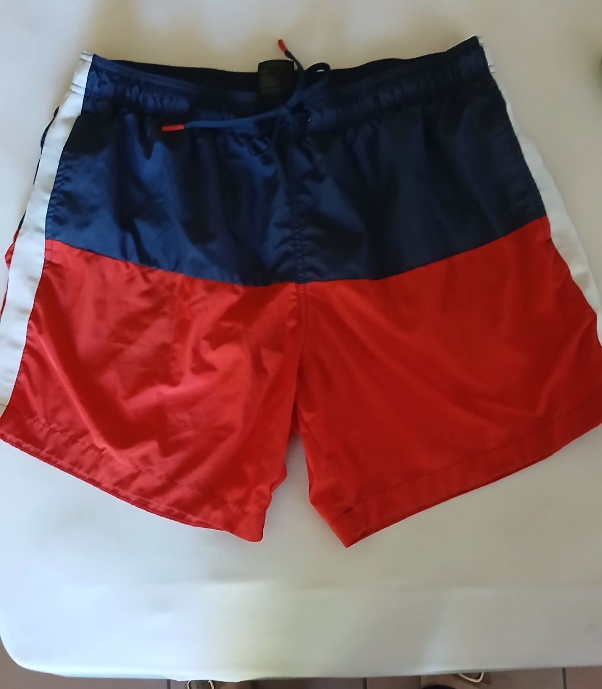 H&M Costumi da bagno: H&M HERREN BADEHOSE GRÖSSE L – Nuovo (secondo la descrizione) da Villa Luganese venduto da luxlady