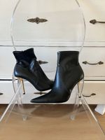 Stiefeletten Zara schwarz mit Goldabsatz Gr 41 Top Zustand
