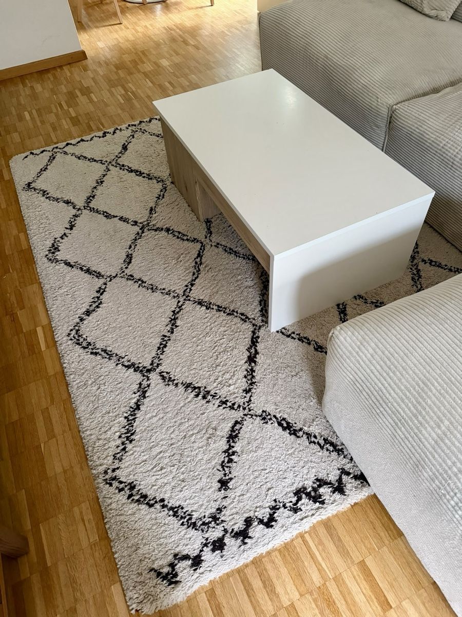 Tavoli: Coffee Table with Wine Storage – Usato da Zürich venduto da viccr 3