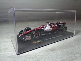 Bburago 1:43 F1 Alfa Romeo C42 Guanyu Zhou 2022