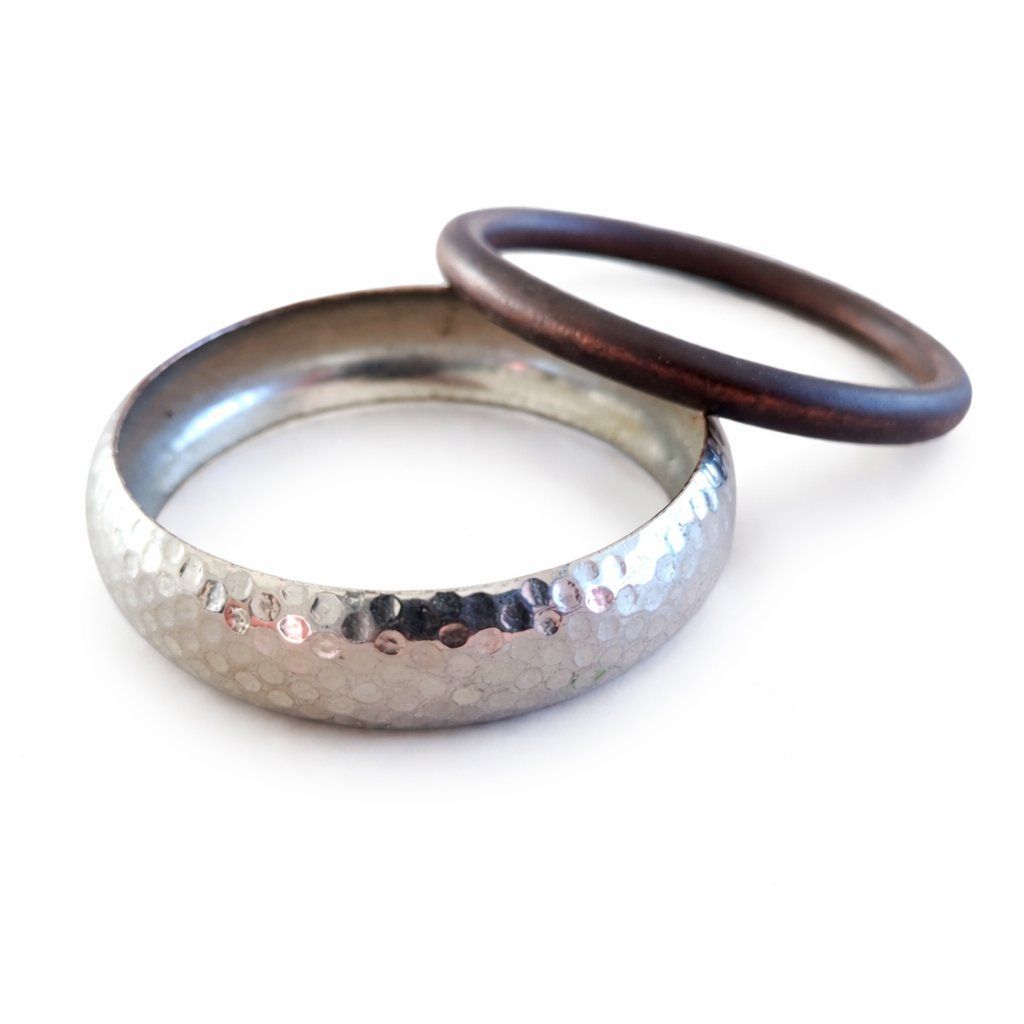 Bracciali & Braccialetti: 2 Armreifen Silber Holz Braun – Nuovo e nell'imballaggio originale da Fully venduto da VaneaSelection 1