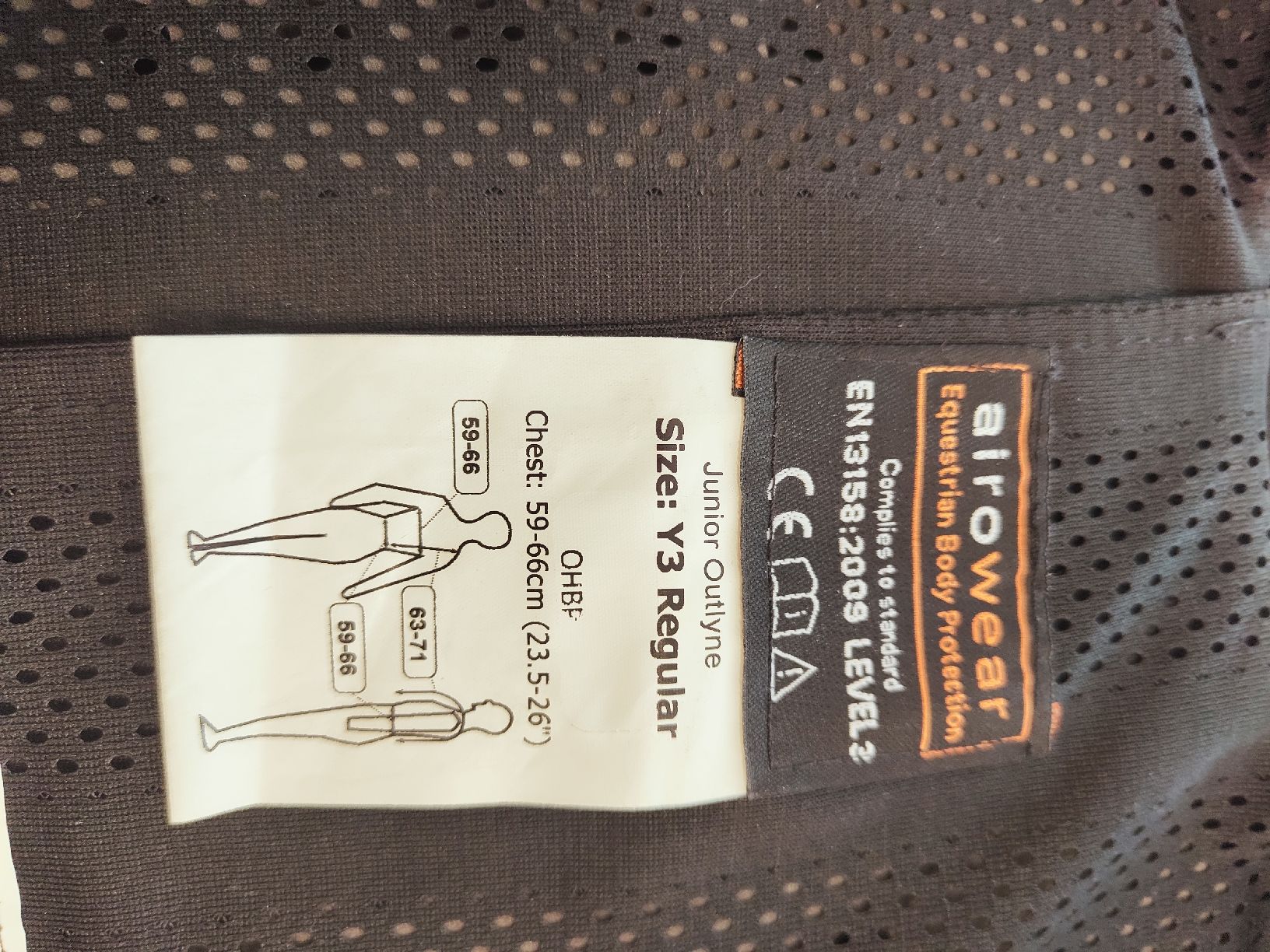 Protezioni & Imbottiture: AiroWear Reitweste Y3,  Schutz Level 3! – Usato da Effretikon venduto da jeb_l9k5 3