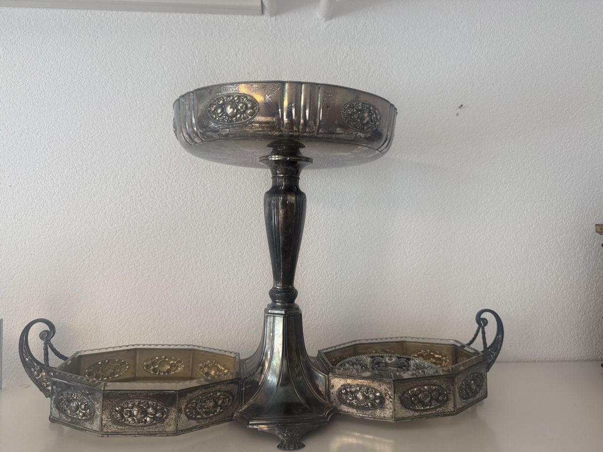 WMF Schalen: WMF Jugendstil Tafelaufsatz Jardiniere versilbert – Gebraucht aus Grenchen von swiss.antiques 1