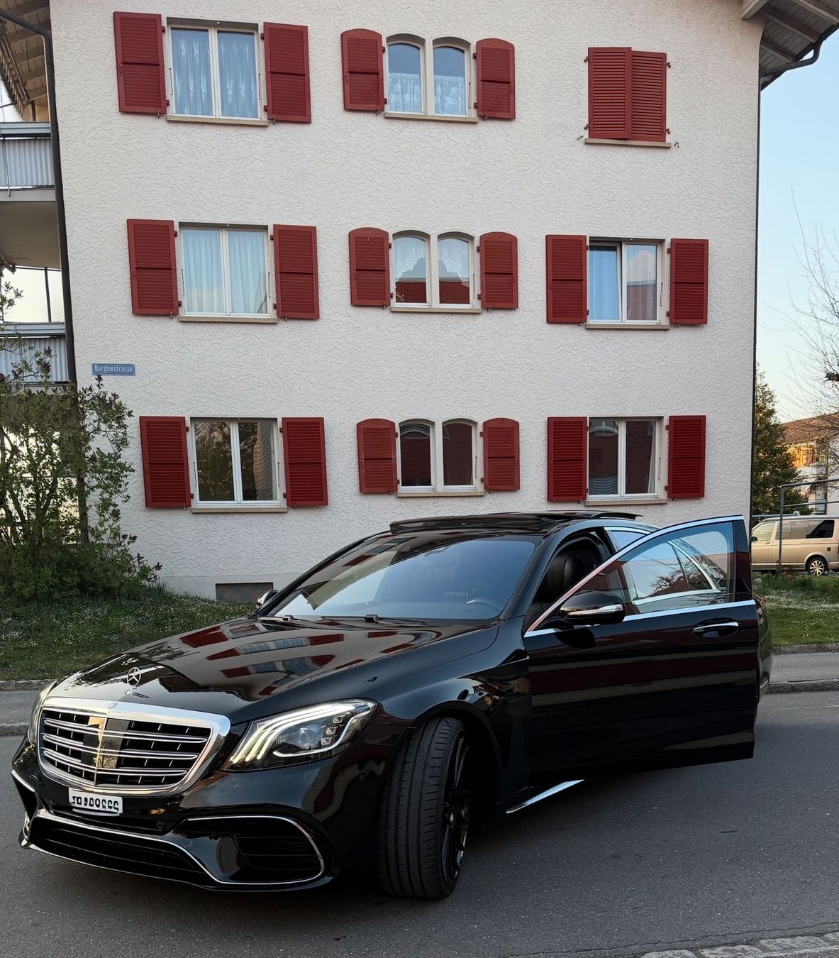 Mercedes-Benz Automobili: Mercedes s63 AMG – Usato da Thun venduto da Leosgarage 1