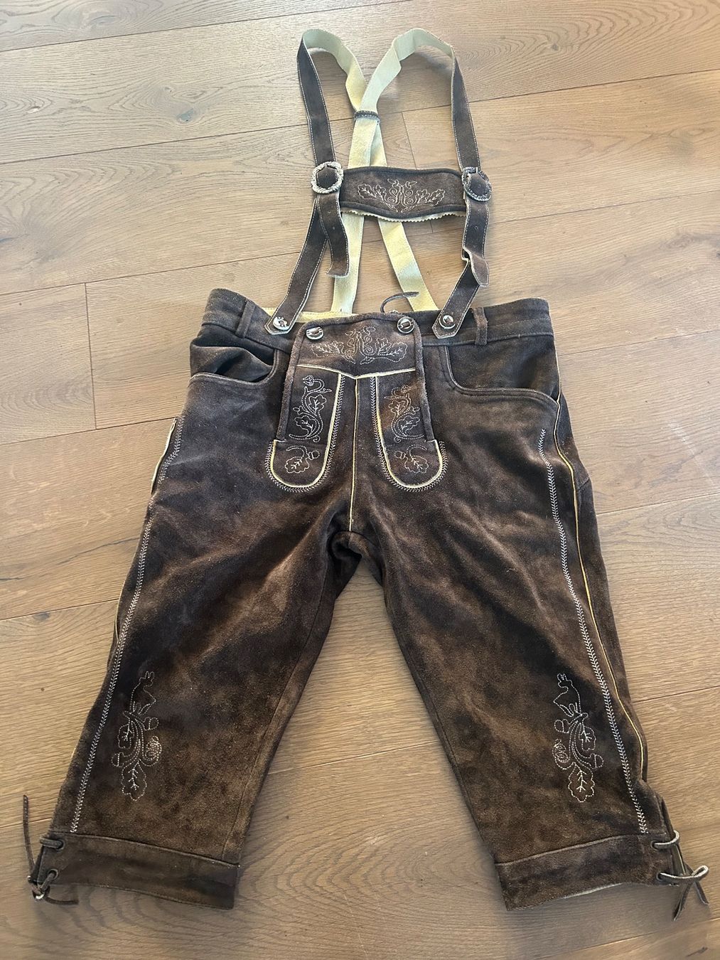 Pantalons: Lederhose Gr. 52 – D'occasion à Luzern par Waland1