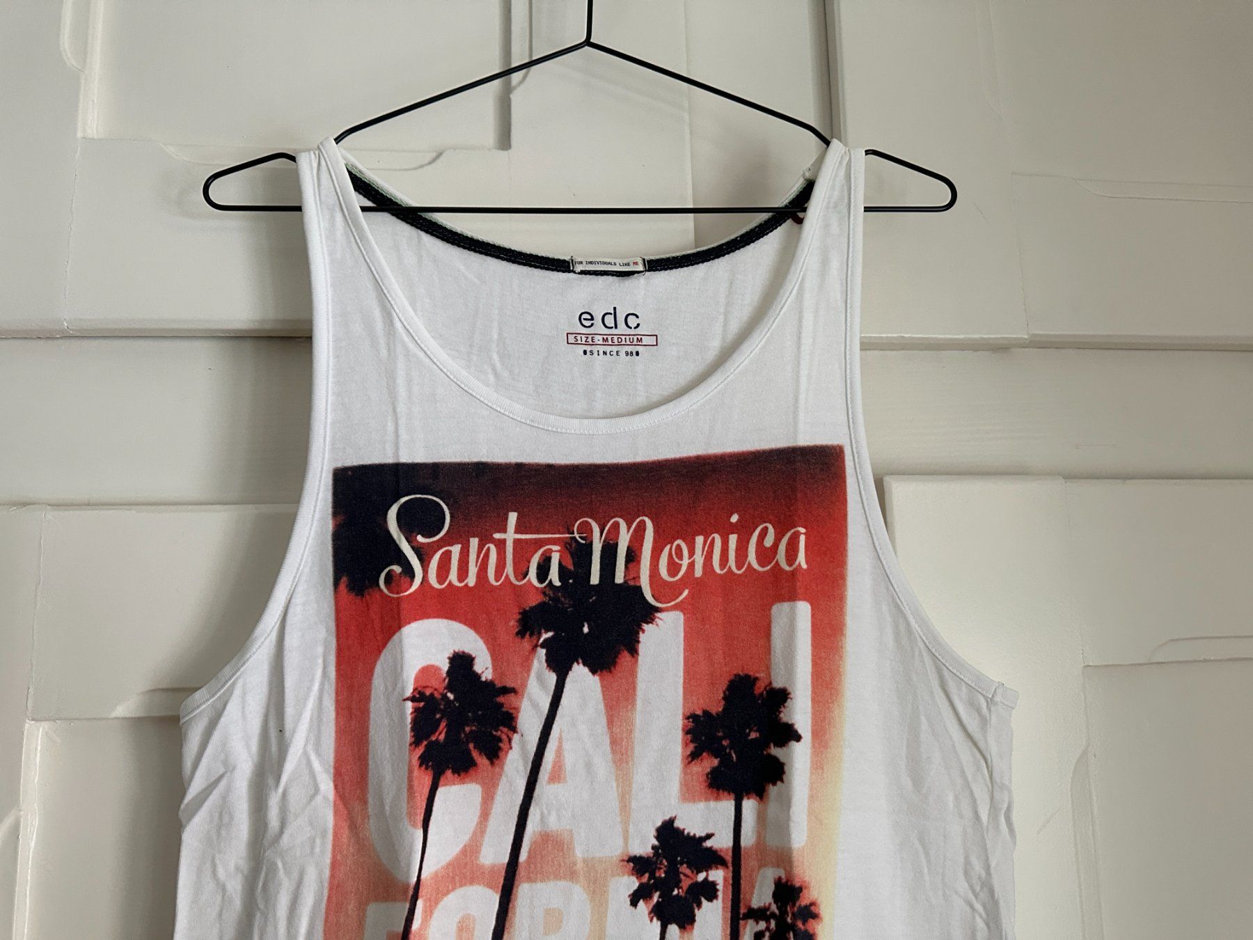 Esprit T-shirts: EDC ESPRIT - Tank Top weiss gemustert M – D'occasion à Zürich par Diazaio 1