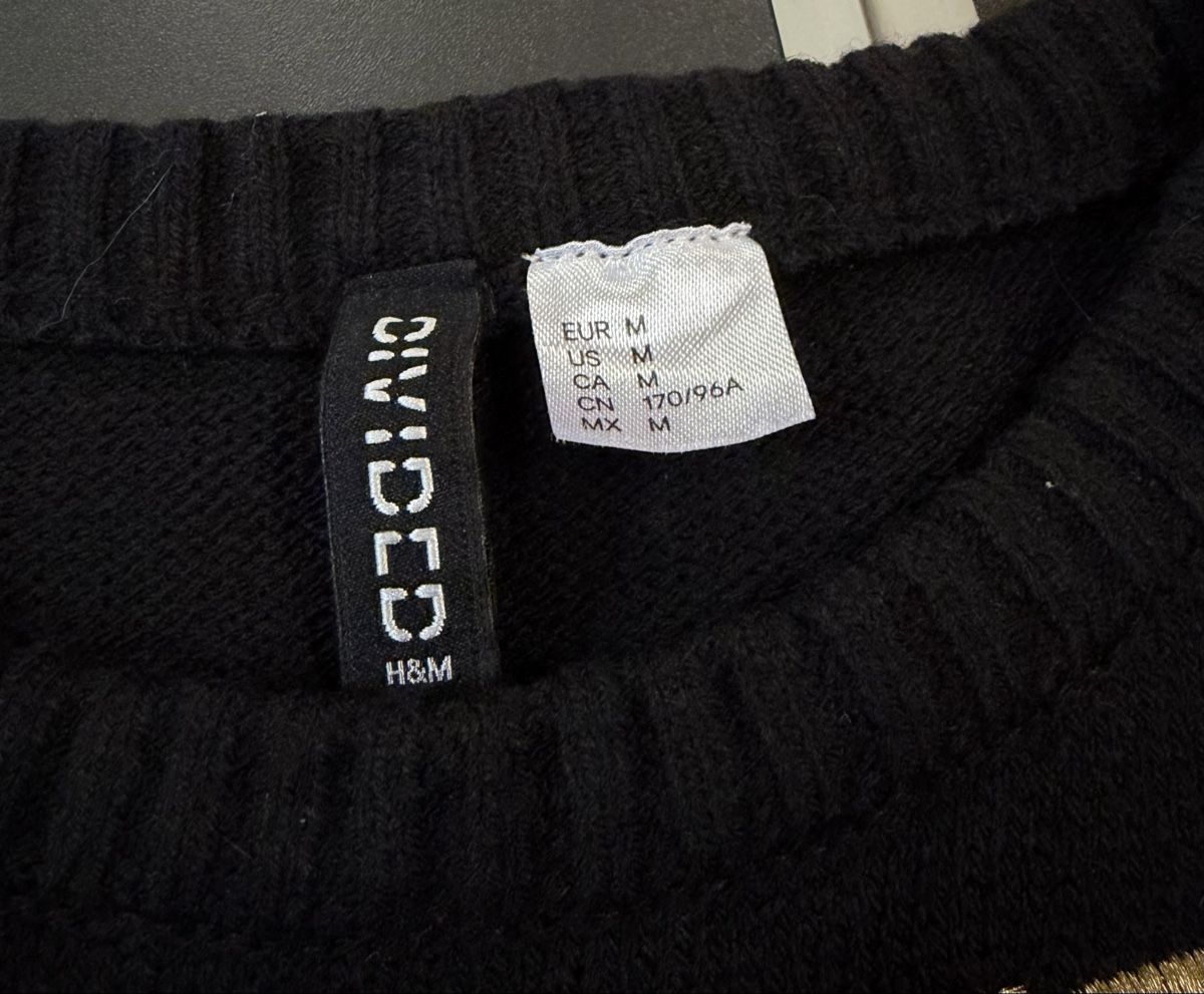 H&M Maglioni & Felpe: Schwarzer H&M Divided Weihnachtspullover, Grösse M – Usato da Bern venduto da Natacha1997 2