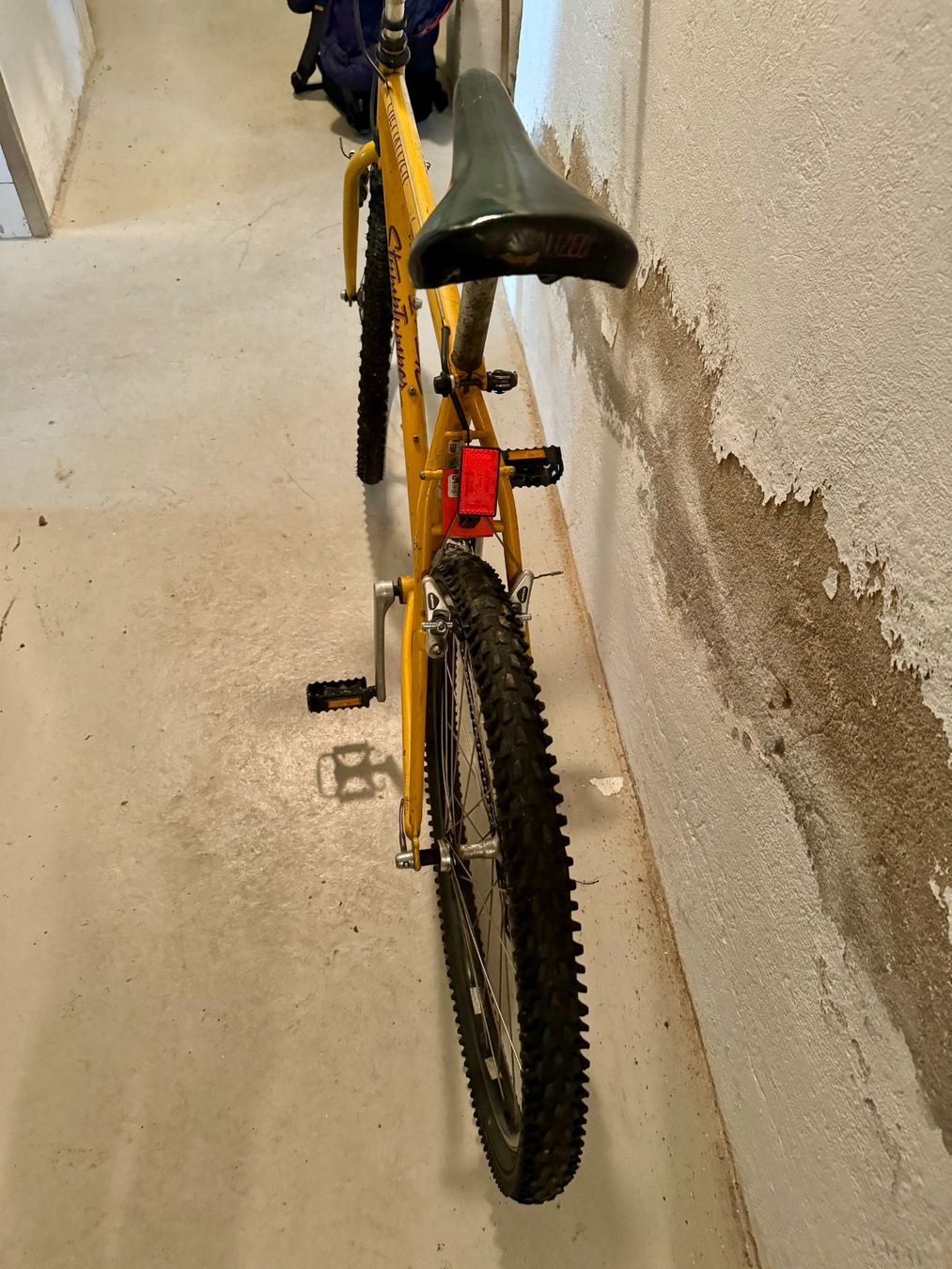 Specialized Velos: MTB Specialized StumpJumper. über 30 Jährig mit Sofride – Gebraucht aus Thun von  4
