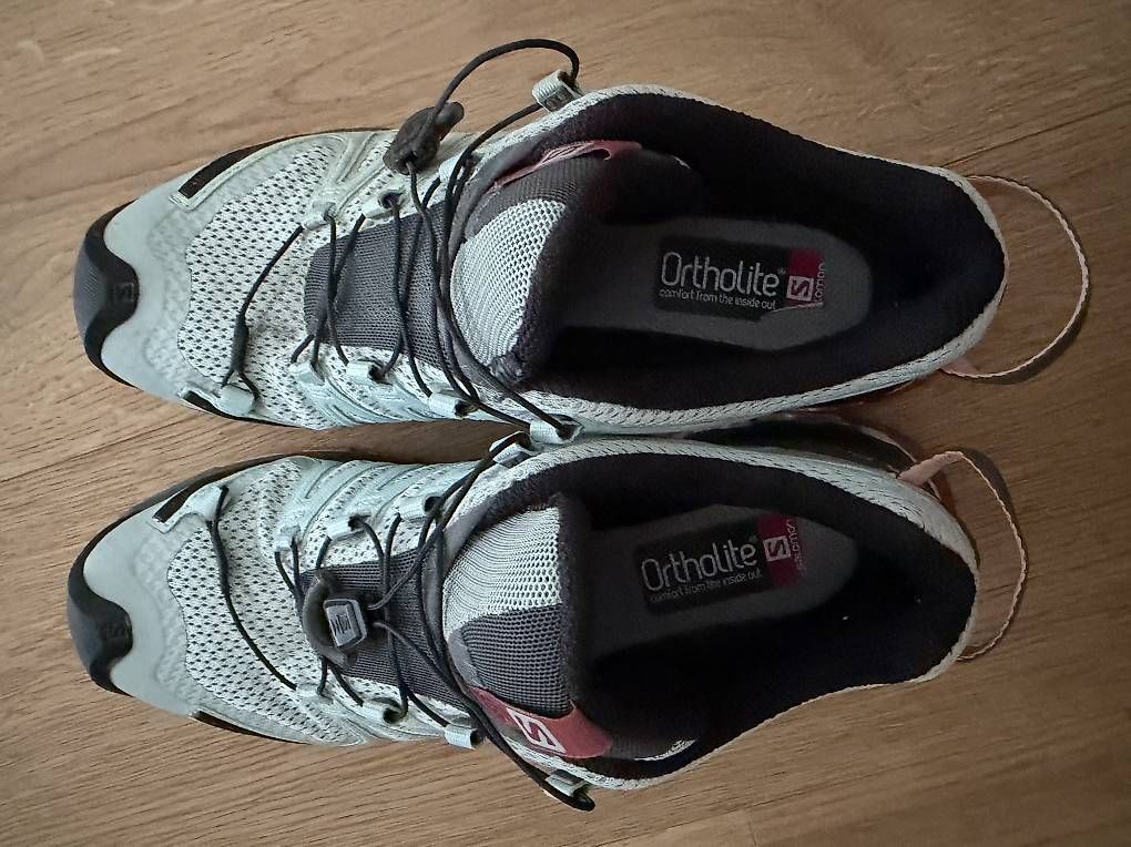 Scarpe da donna: Salomon Ortholite Gr. 40.5 – Usato da Winkel venduto da Crolady01 2