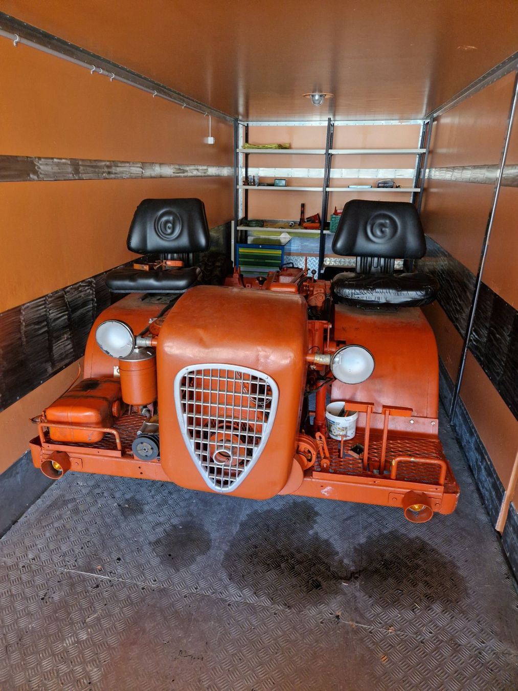 Merk Pullax Trattori: 2 Stück Merk Pullax P12 – Usato da Roggwil TG venduto da Rollingmaster