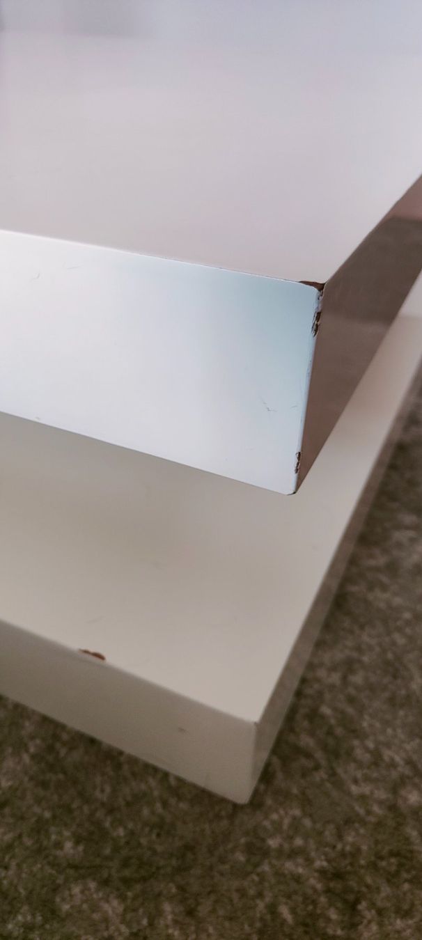 Tische: Salontisch weiss hochglanz – Gebraucht aus Rüti ZH von Dstonie 3