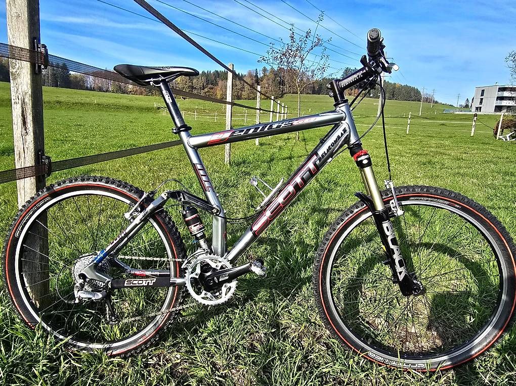 Scott Biciclette: VTT Scott Full suspensions – Usato da Hauteville venduto da Alain011111116