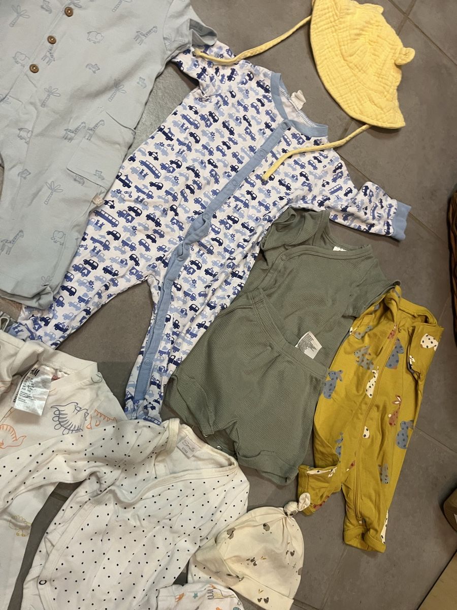 Lotti & Set di vestiti: Kleiderpaket 62 – Usato da Zürich venduto da robafladse 3