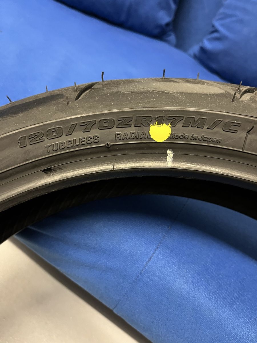Pneus & Kompletträder: Bridgestone Battlax S21 120/70 R17 – Neu und originalverpackt aus Benglen von sal_zf9m 4