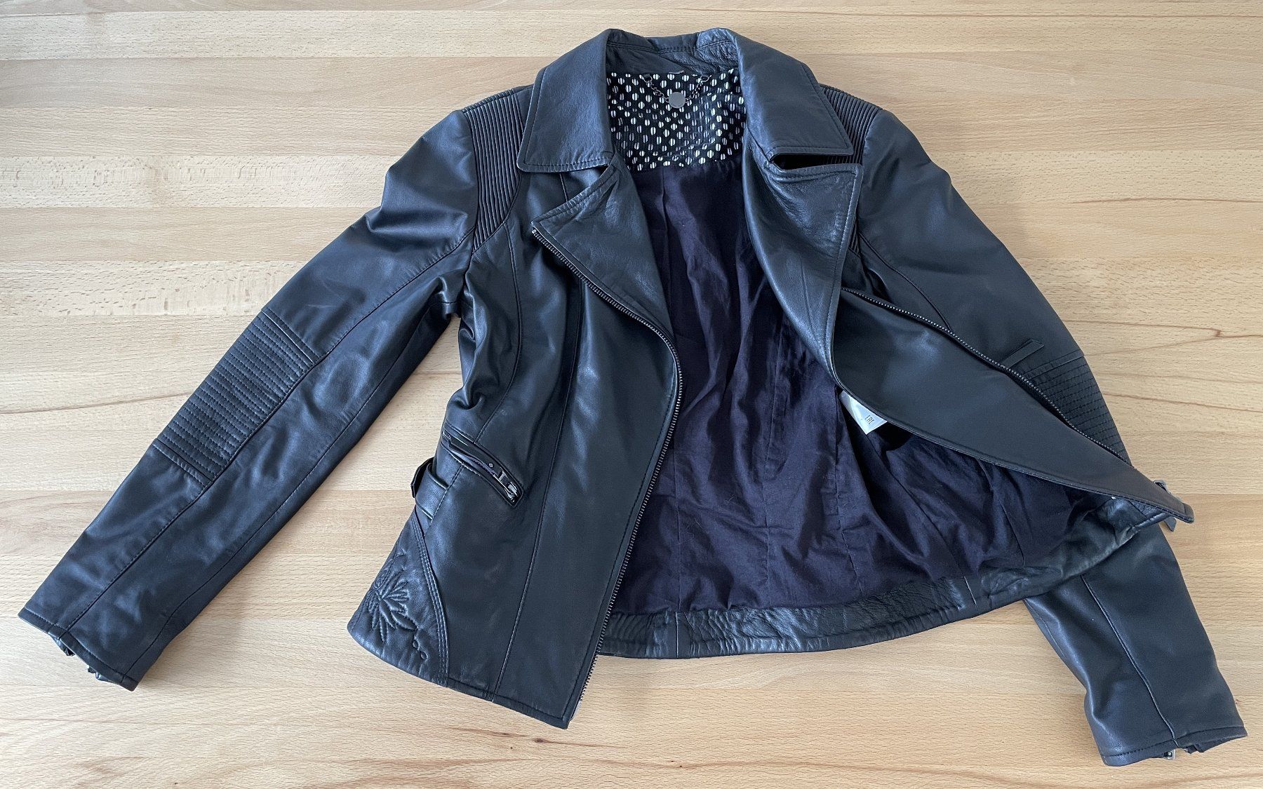 Marc Cain Giacche: Lederjacke Marccain im Bikerstil – Usato da Sins venduto da den_z9gy 2