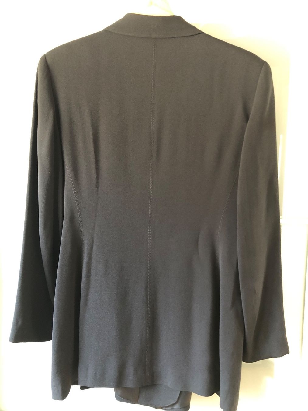 Zara Jacken: Veste femme Zara – Gebraucht aus Yens von Lucho04 2