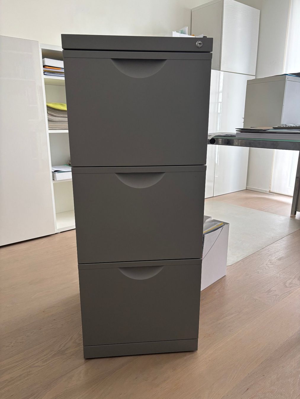 Galant Ikea Aktenschrank,weiß,3 Schubladen für Hängeregister (Gebraucht) in Rotkreuz für CHF 75 – nur Abholung auf Ricardo kaufen
