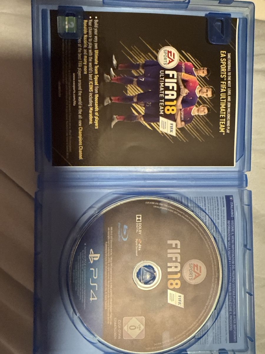 Sony Giochi: Jeu PS4 FIFA 18 bon état – Usato da La tour-de-peilz venduto da Danjor03 1