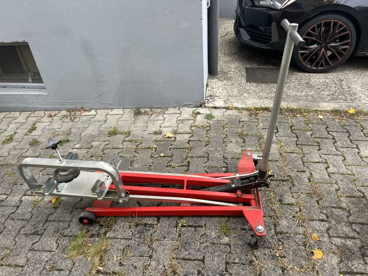 Piaggio Tutti pezzi di ricambio per scooter: Vespa Piaggio Oldtimer Hebelift – Usato da Thun venduto da Cpia 1