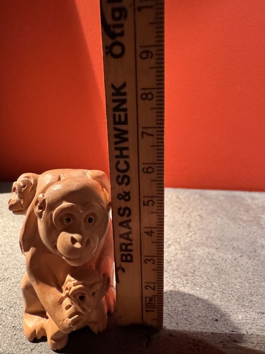Statuette: Okimono Netsuke Holz Affen – Usato da Gipf-Oberfrick venduto da Iberico 8