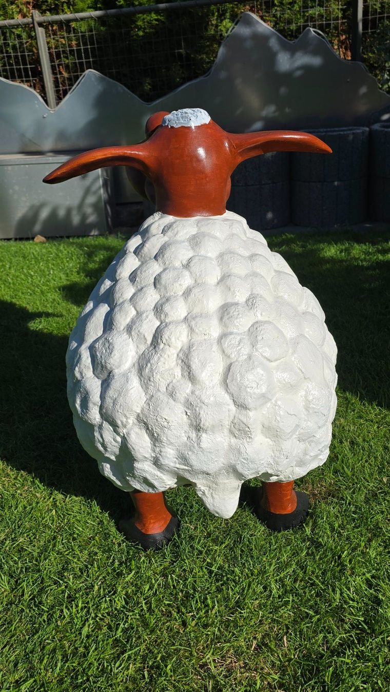 Statuette: 4 wunderschöne typähnliche Shaun Gartenschafe – Usato da Rorschacherberg venduto da Scharfeegge 2